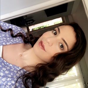 Meet your Posher, Diana